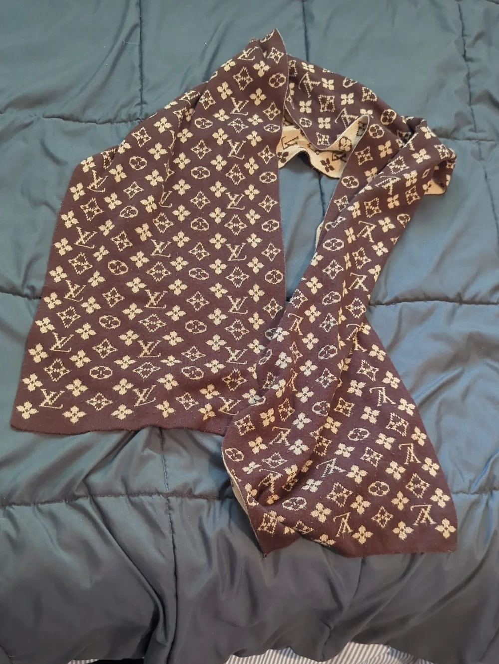 Louis Vuitton Brown & Cream Monogram Knit Shawl Scarf